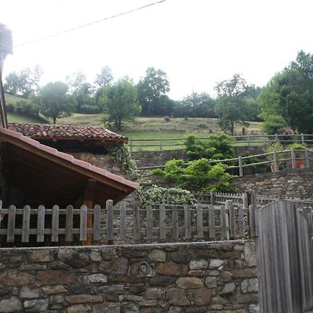 Casa Rural La Xiarapina Serrapio エクステリア 写真
