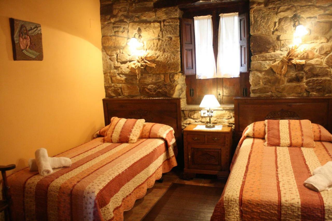Casa Rural La Xiarapina Serrapio エクステリア 写真